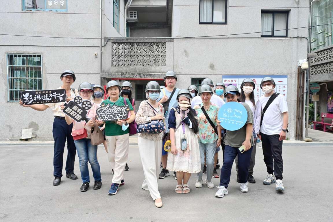 空軍三重一村的復古氛圍,深受影視作品喜愛,包括《+刻在你心底的名字》、《+國際橋牌