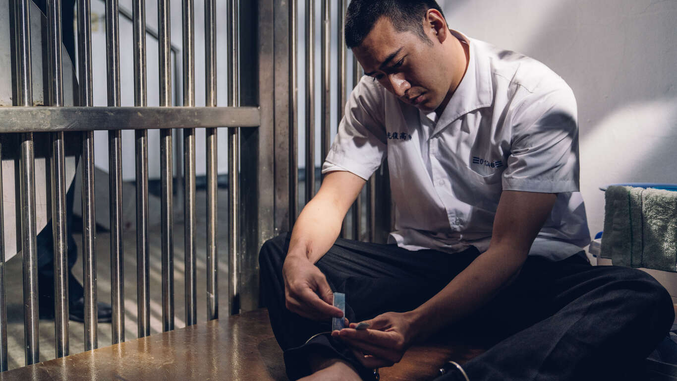 電視電影《阿青回家了》劇照 拍攝腳色於拘留所