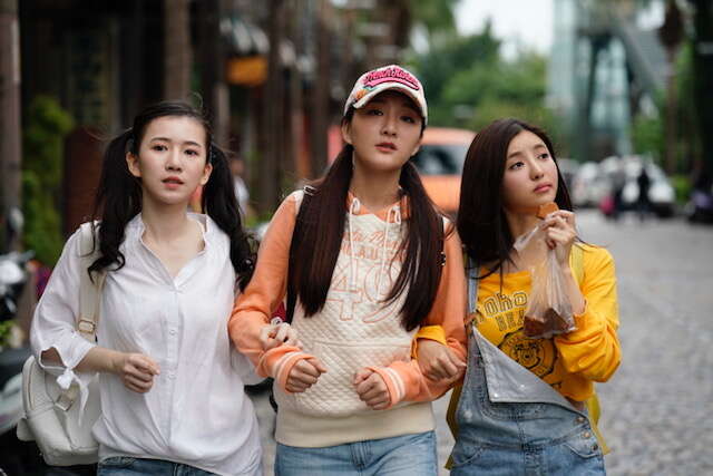 網路電影《痞子校花2》 拍攝腳色逛街