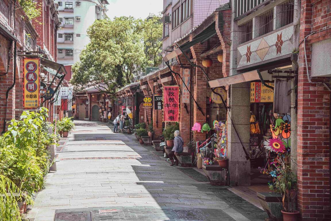 深坑老街頗具時代感