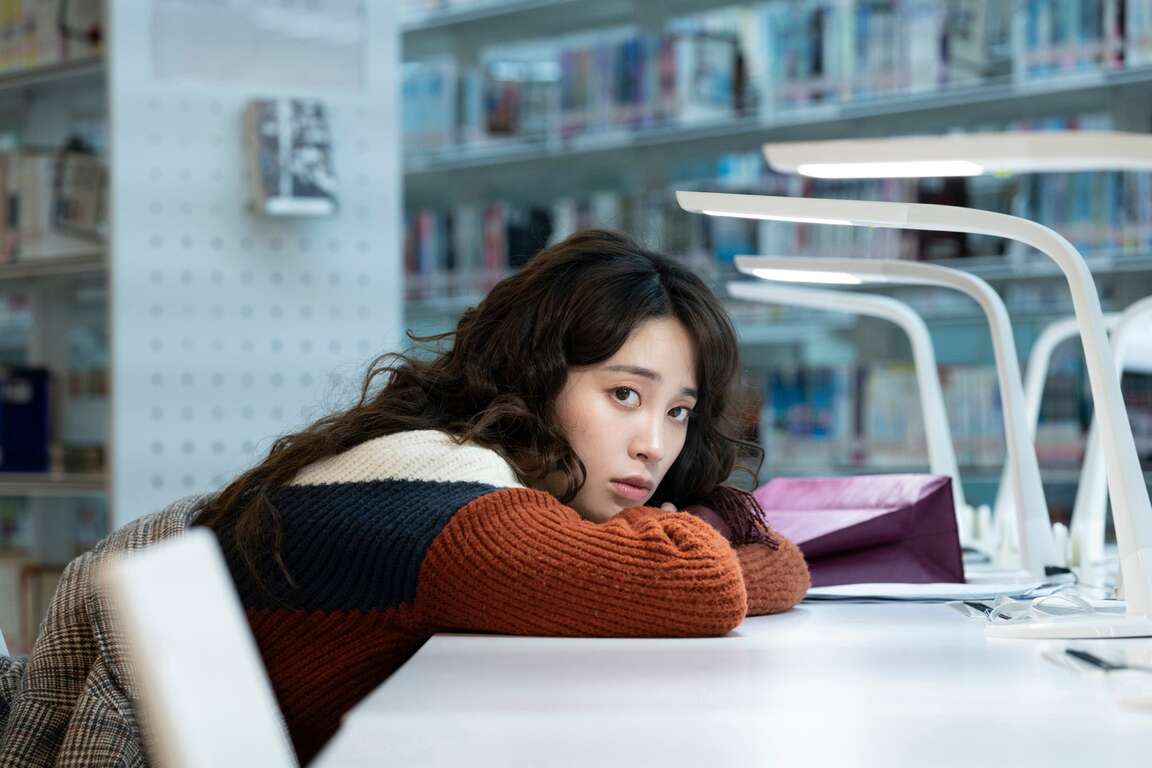 腦波小姐-女主
