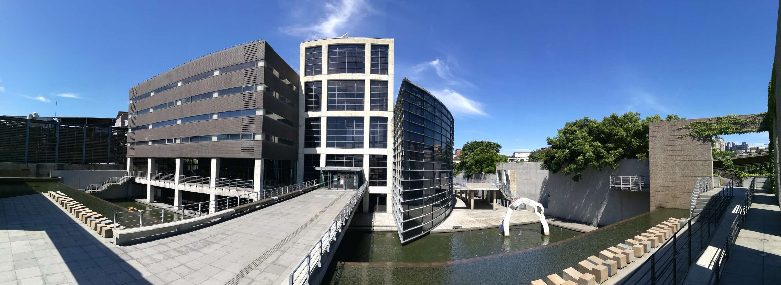 鶯歌陶瓷博物館室外造景